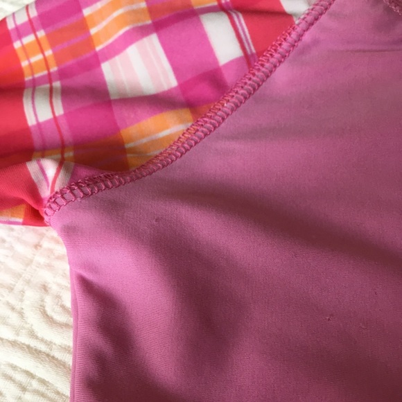 18m (6/$20) Carter’s Swim/Rashguard Top - Picture 4 of 8